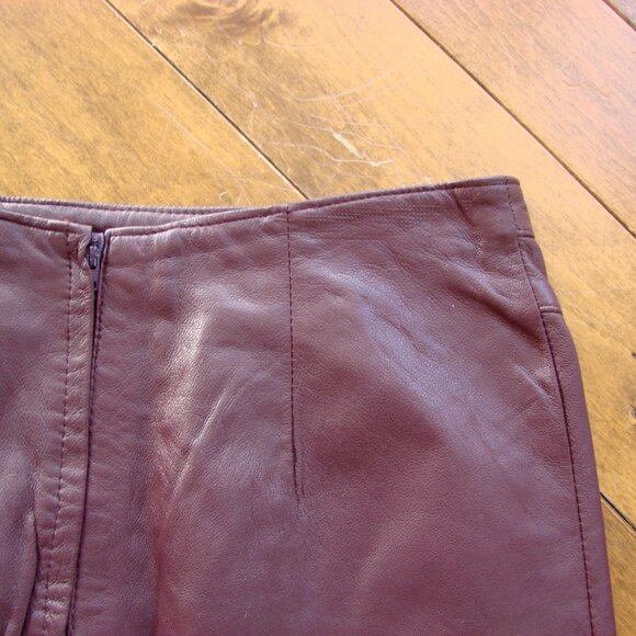 Danier Leather Pencil Skirt Deep Plum Office Vintage Size 12 or Medium - Picture 8 of 11